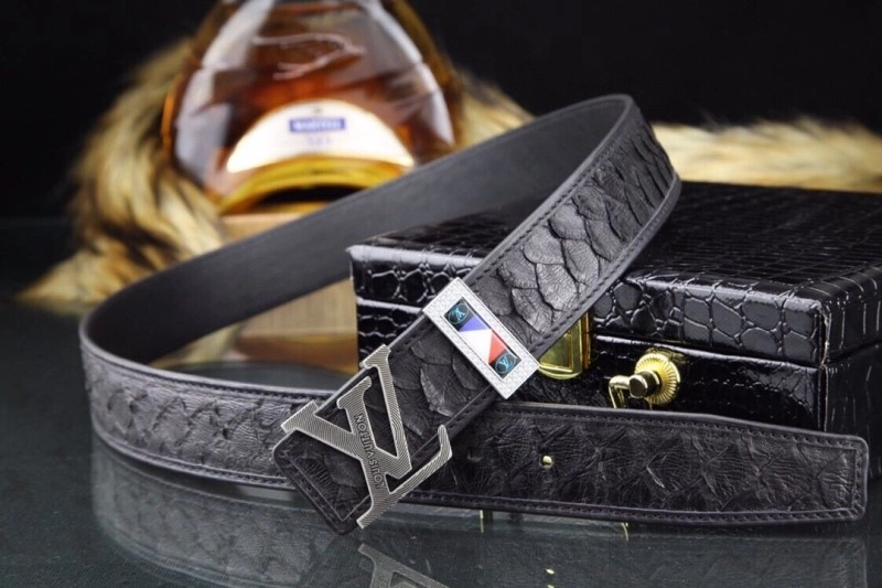 Louis Vuitton Belts Bold 300813