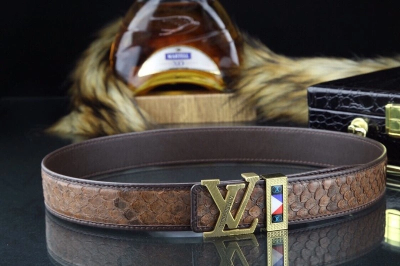 Louis Vuitton Belts Bold 300813