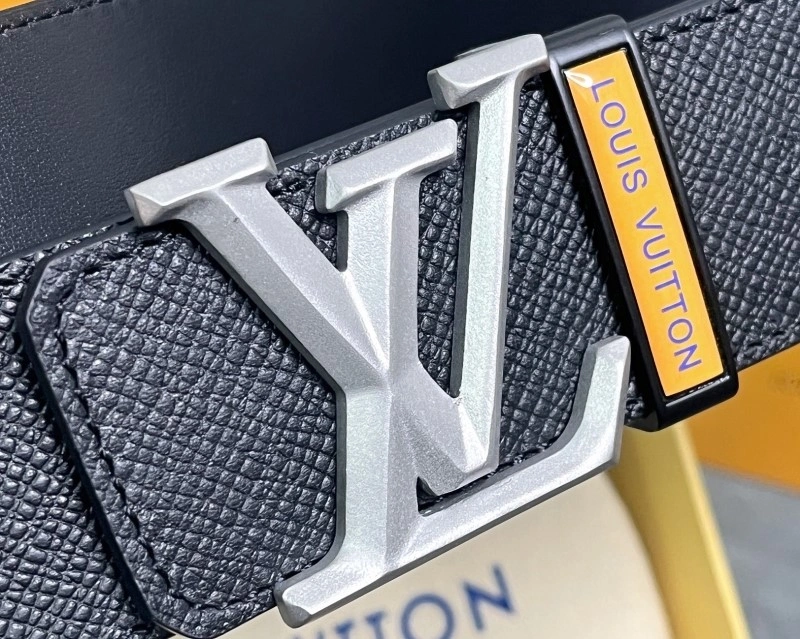 Louis Vuitton Belts OdorResistant 300786