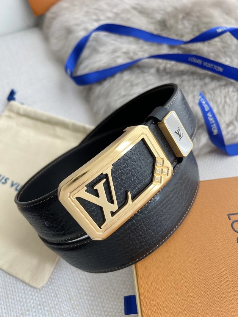 Louis Vuitton Belts Casual 300778