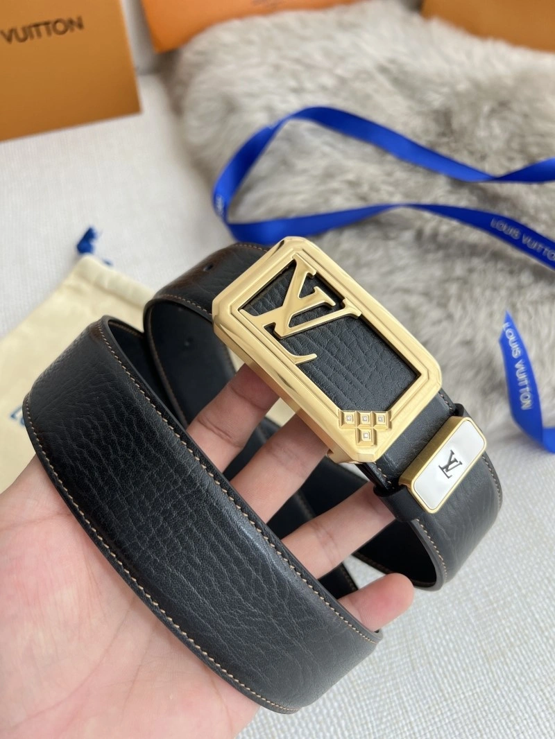 Louis Vuitton Belts Casual 300778