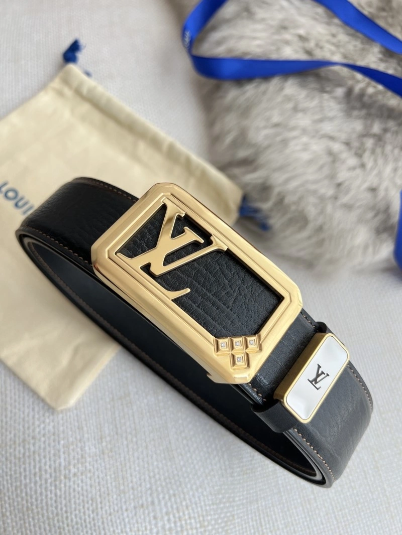 Louis Vuitton Belts Casual 300778
