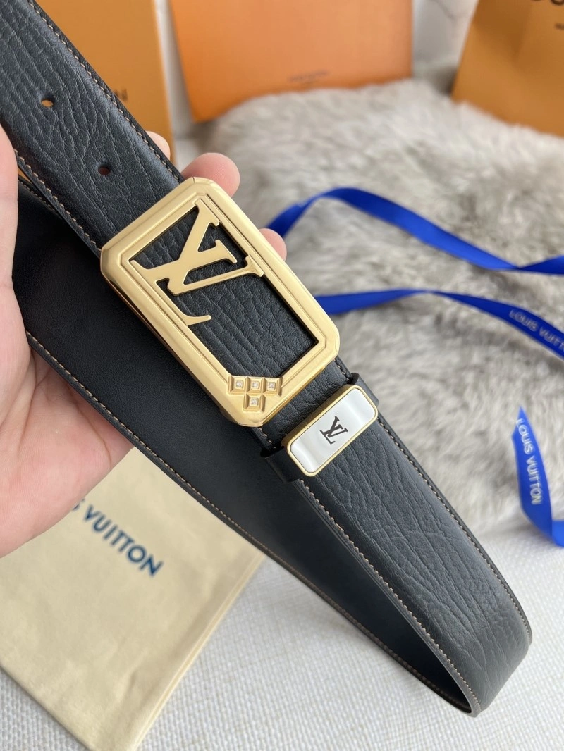 Louis Vuitton Belts Casual 300778