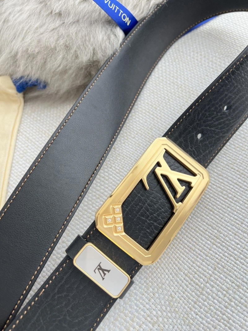 Louis Vuitton Belts Casual 300778