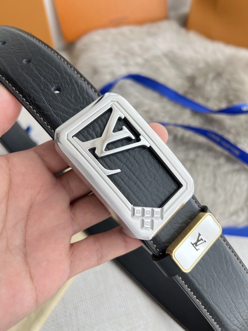 TechFriendly Louis Vuitton Belts 300762