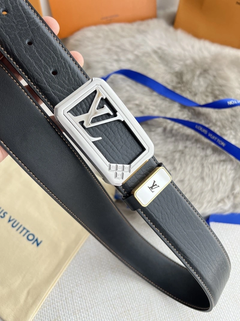 TechFriendly Louis Vuitton Belts 300762