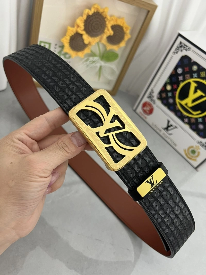 Cozy Louis Vuitton Belts 300754