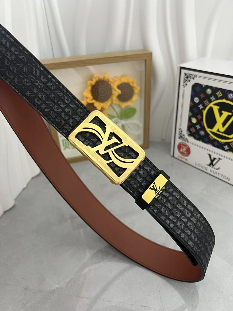 Cozy Louis Vuitton Belts 300754