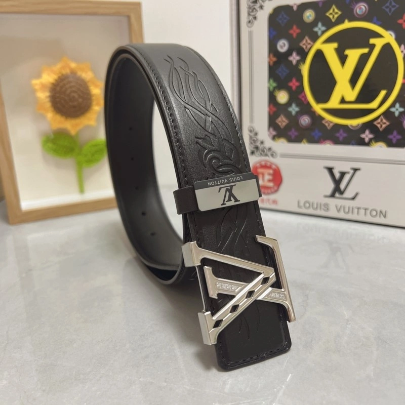 Classic Louis Vuitton Belts 300771