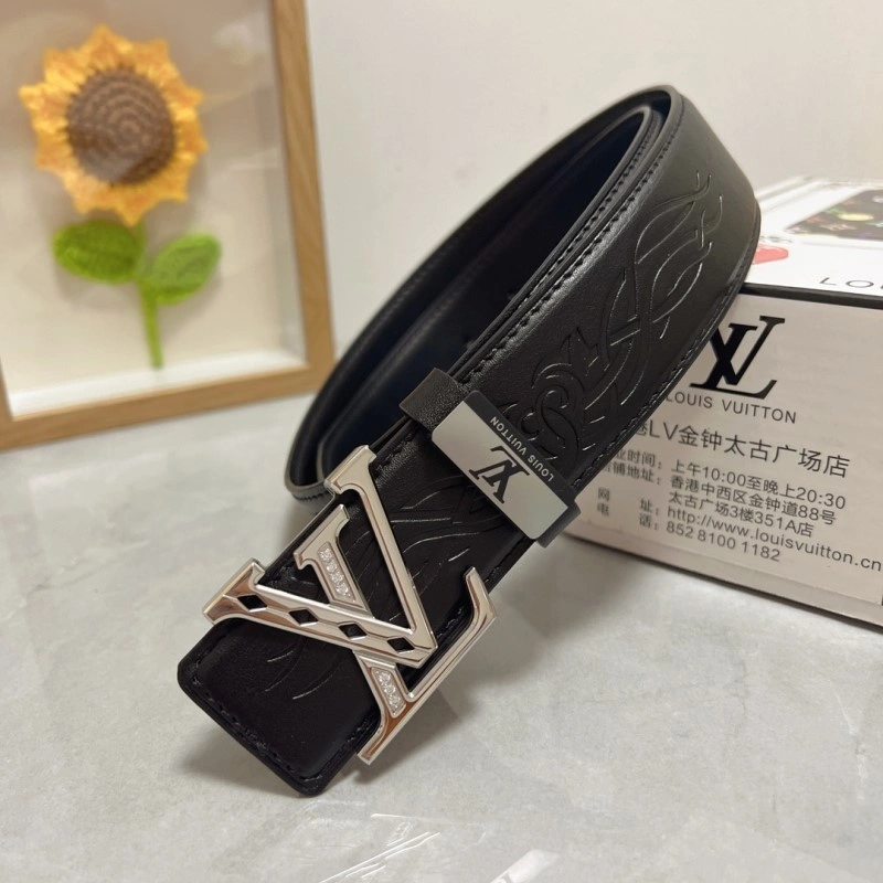 Classic Louis Vuitton Belts 300771