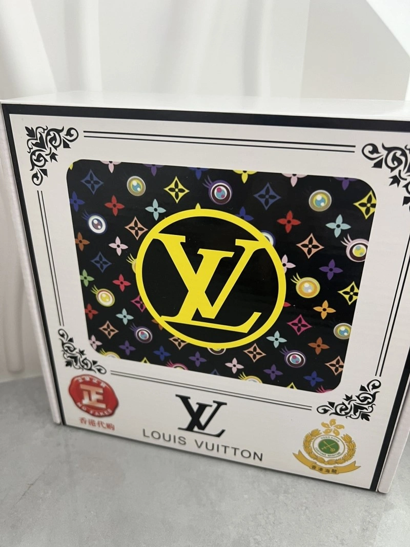EyeCatching Louis Vuitton Belts 300748