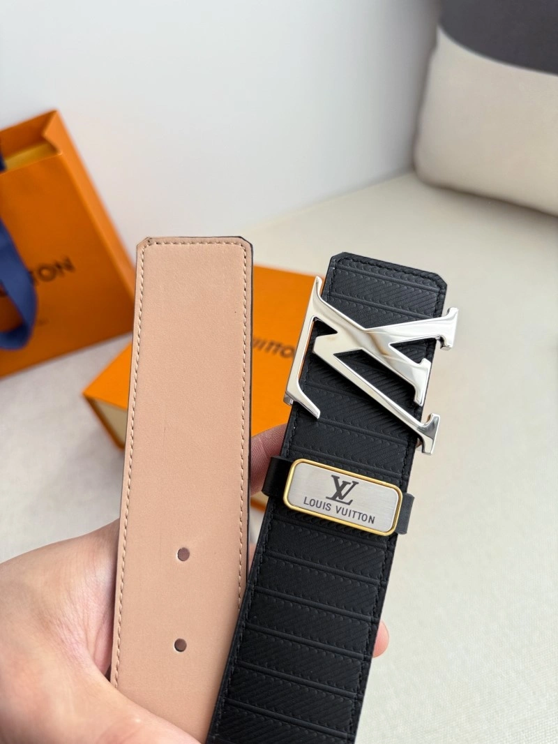 Thermal Louis Vuitton Belts 300753