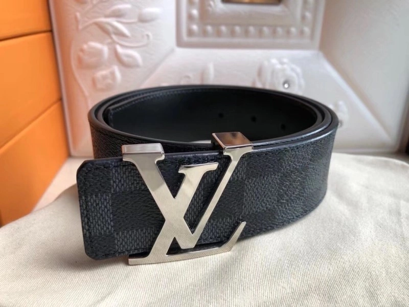 Louis Vuitton Belts Compact 300766