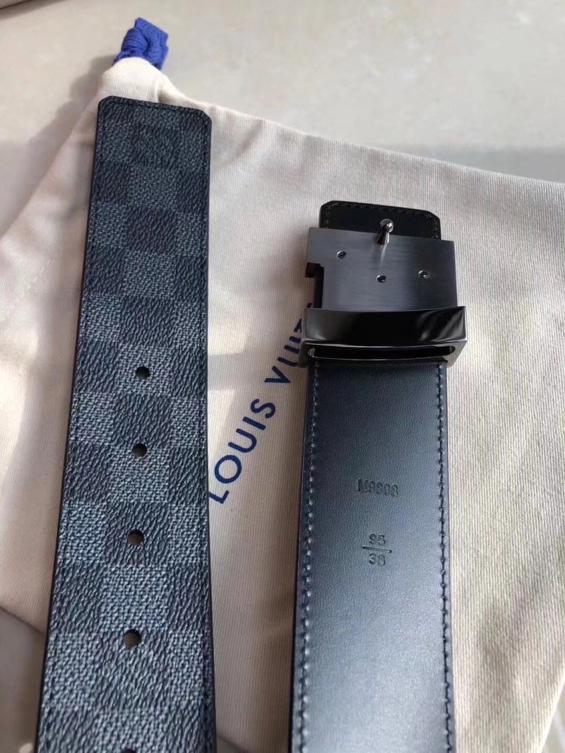 Louis Vuitton Belts Effortless 300760