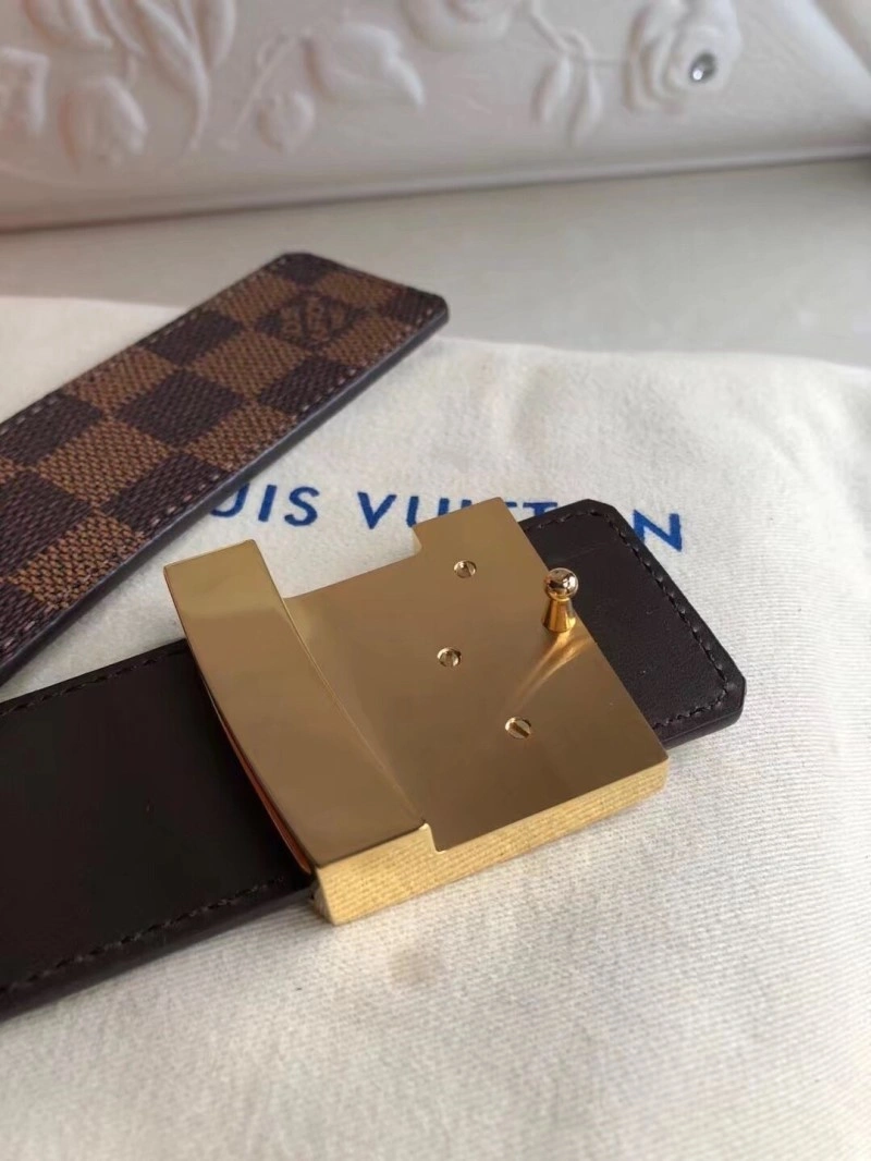 Durable Louis Vuitton Belts 300752