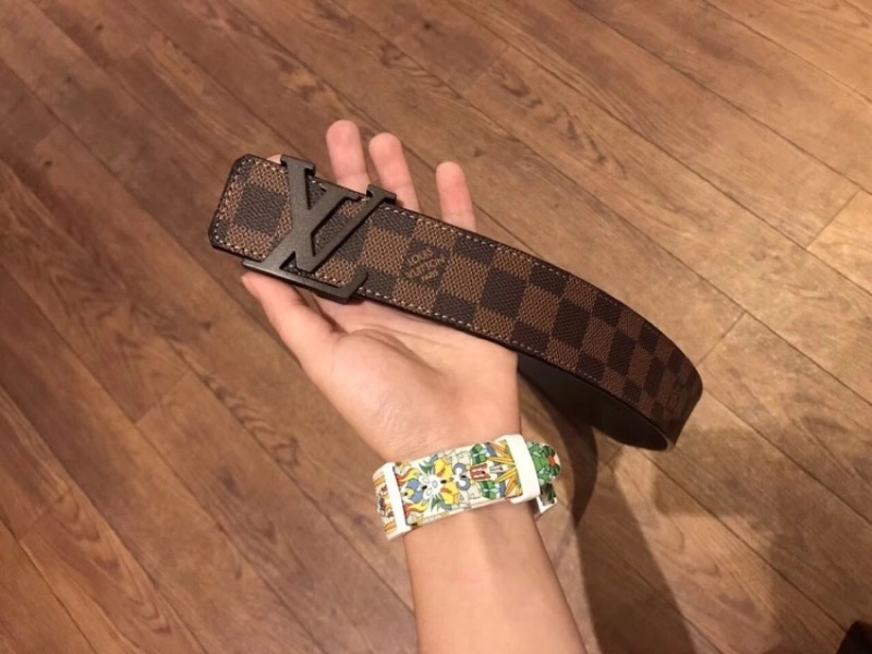 SoftTouch Louis Vuitton Belts 300758