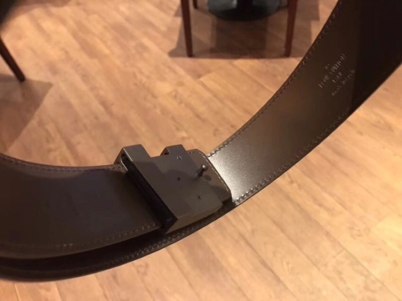 SoftTouch Louis Vuitton Belts 300758