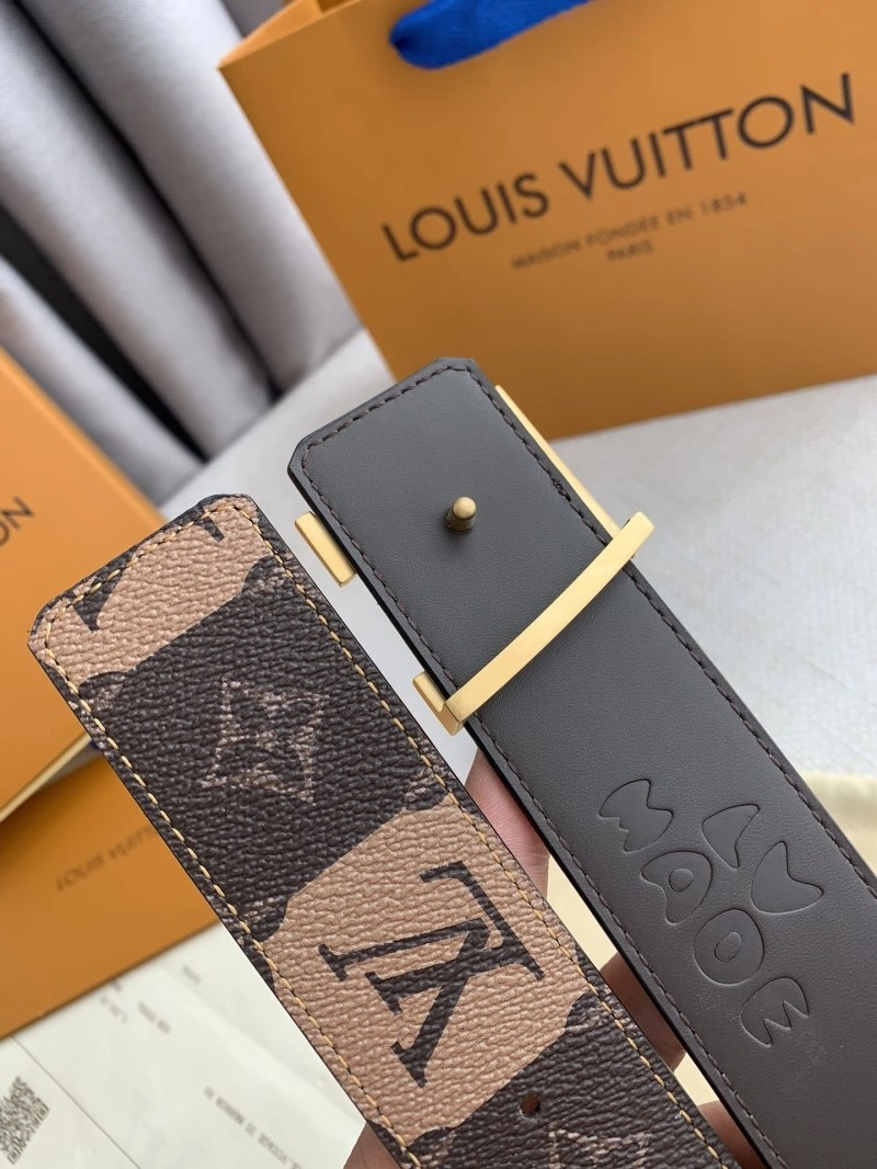 Durable Louis Vuitton Belts 300736