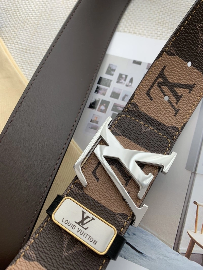 Louis Vuitton Belts TravelReady 300734