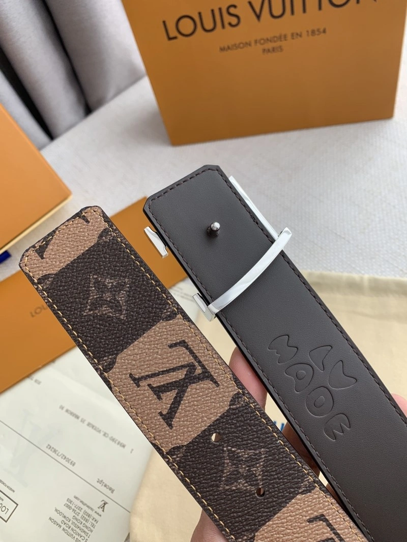 Louis Vuitton Belts TravelReady 300734