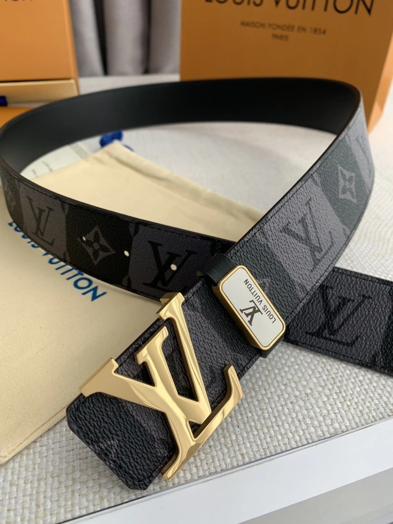 SmoothTexture Louis Vuitton Belts 300739