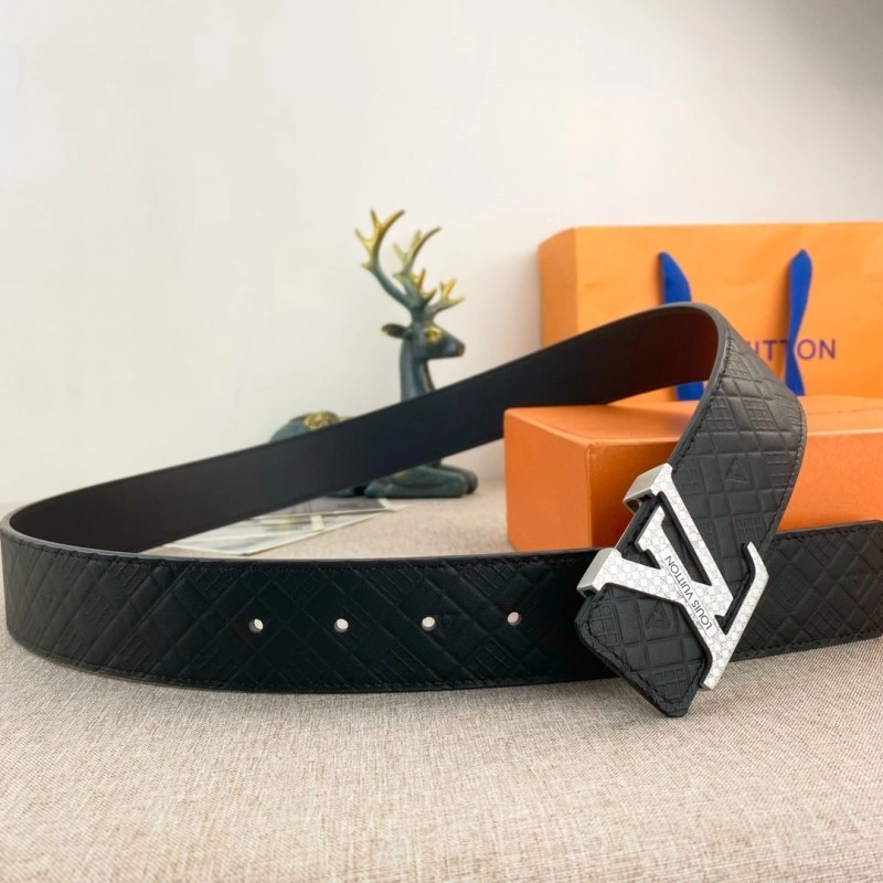 Louis Vuitton Belts Trendsetting 300735