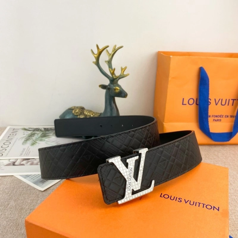 Louis Vuitton Belts Trendsetting 300735