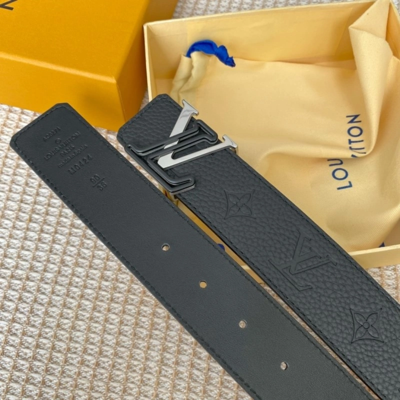 Louis Vuitton Belts WrinkleFree 300689