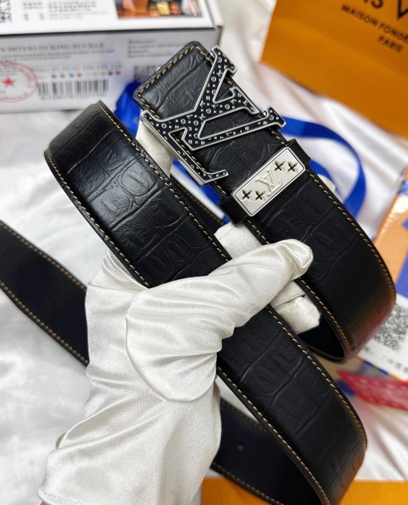 Louis Vuitton Belts EyeCatching 300654