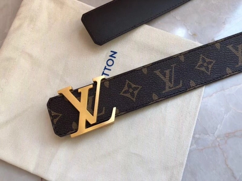 Premium Louis Vuitton Belts 300634