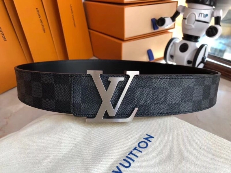 Louis Vuitton Belts Resilient 300630