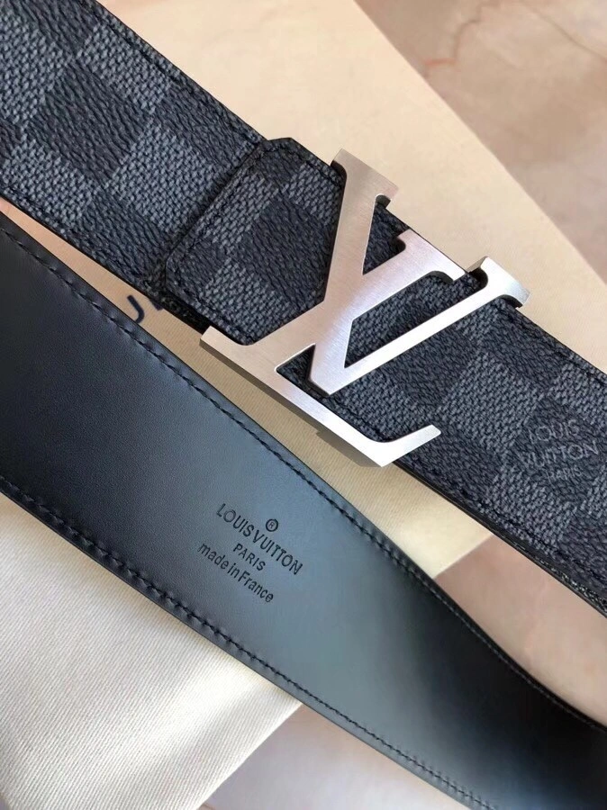 Louis Vuitton Belts Resilient 300630