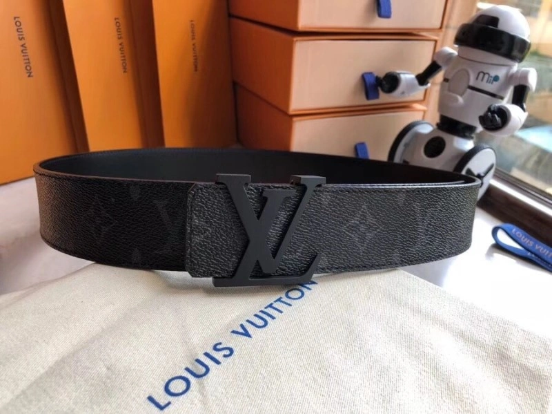 Vibrant Louis Vuitton Belts 300605