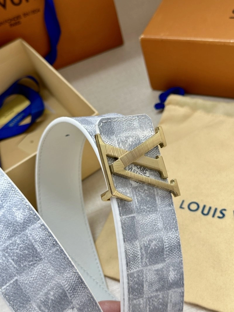 Louis Vuitton Belts Comfortable 300612