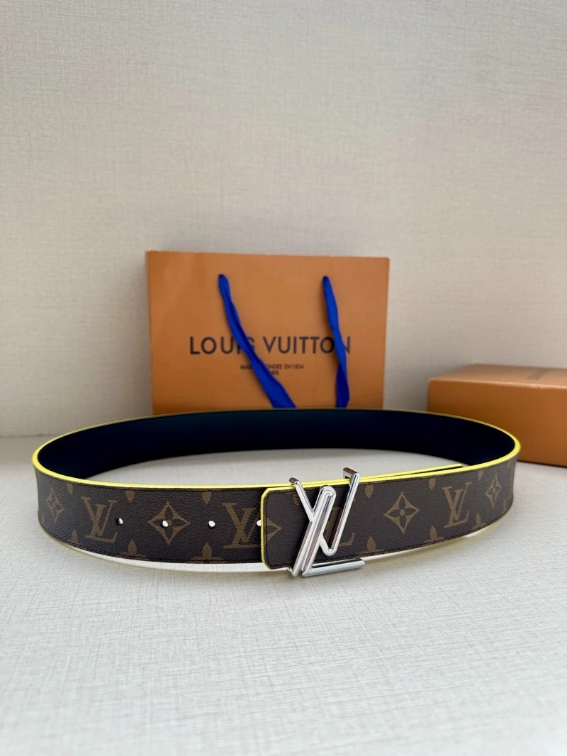 WellDesigned Louis Vuitton Belts 300622