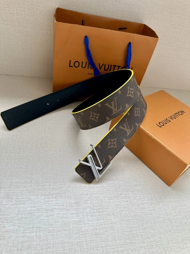 WellDesigned Louis Vuitton Belts 300622