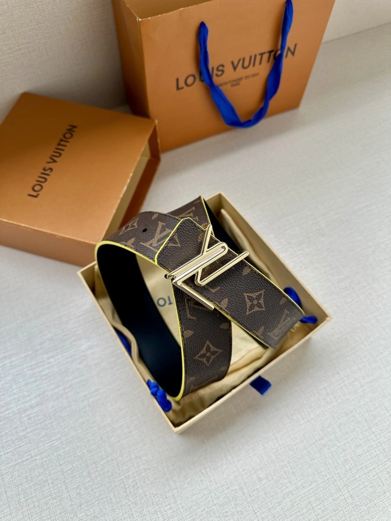 WellDesigned Louis Vuitton Belts 300622