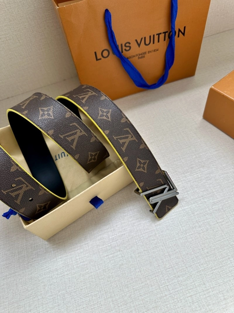 WellDesigned Louis Vuitton Belts 300622