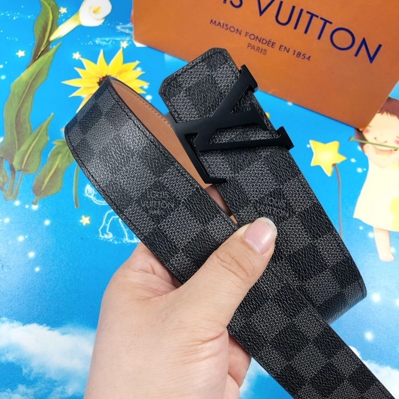 Packable Louis Vuitton Belts 300590