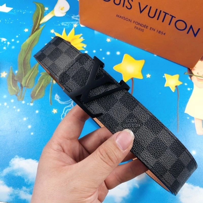 Packable Louis Vuitton Belts 300590
