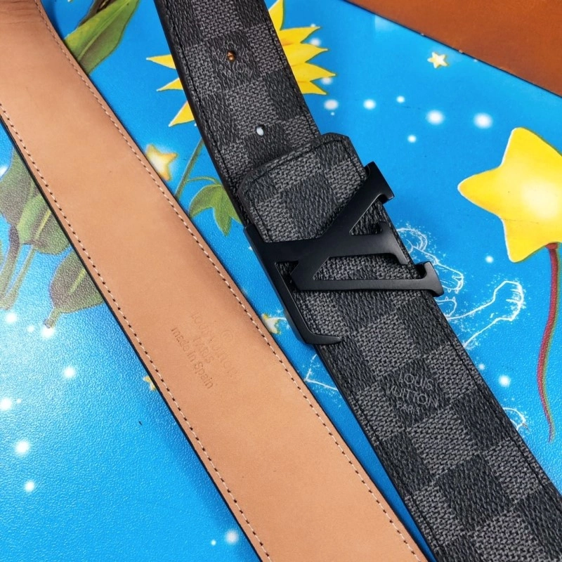 Packable Louis Vuitton Belts 300590