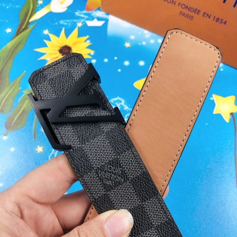 Packable Louis Vuitton Belts 300590