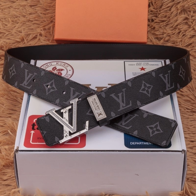 Lightweight Louis Vuitton Belts 300588