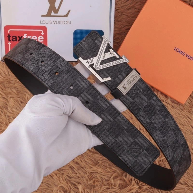 WellDesigned Louis Vuitton Belts 300562