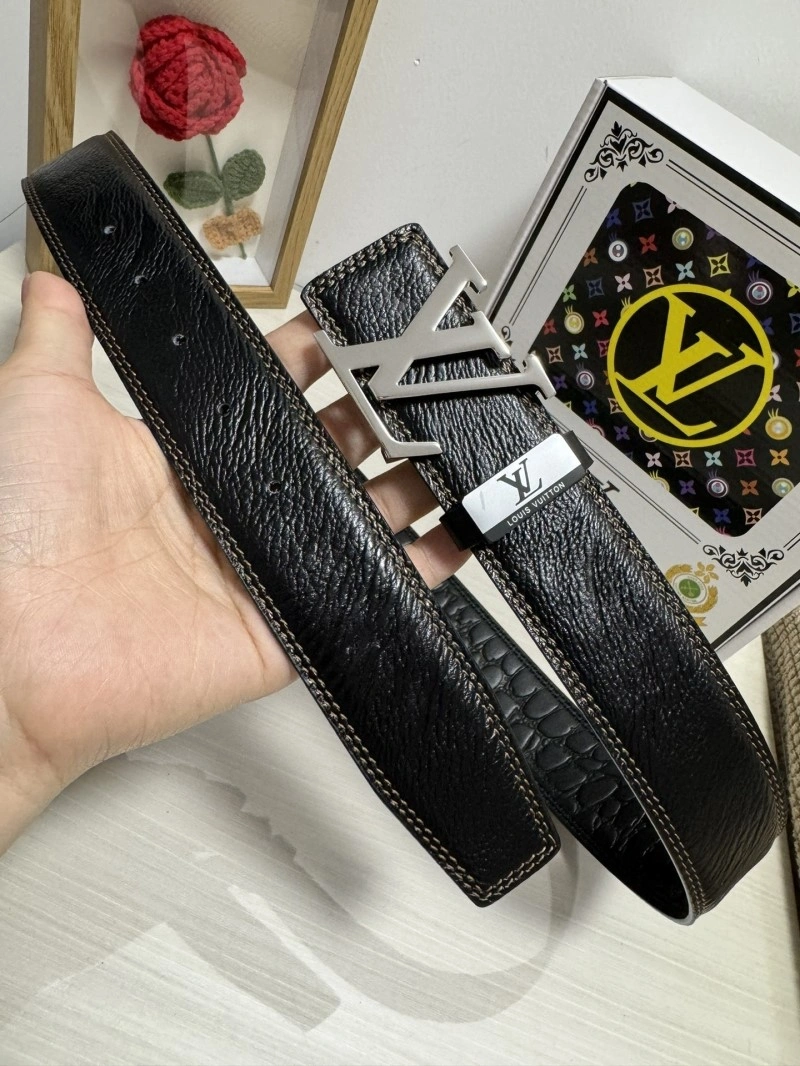 Refined Louis Vuitton Belts 300547