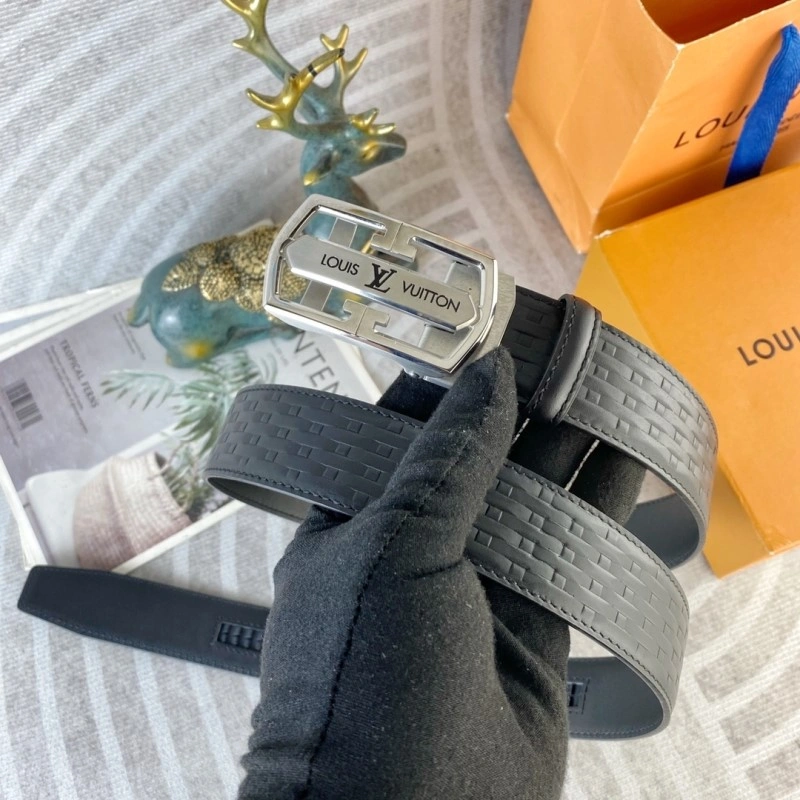 Louis Vuitton Belts Unisex 300529