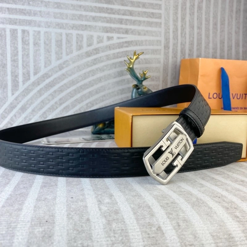Louis Vuitton Belts Unisex 300529