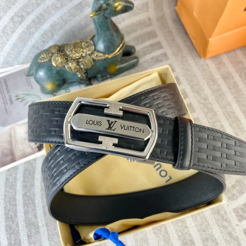 Louis Vuitton Belts Unisex 300529