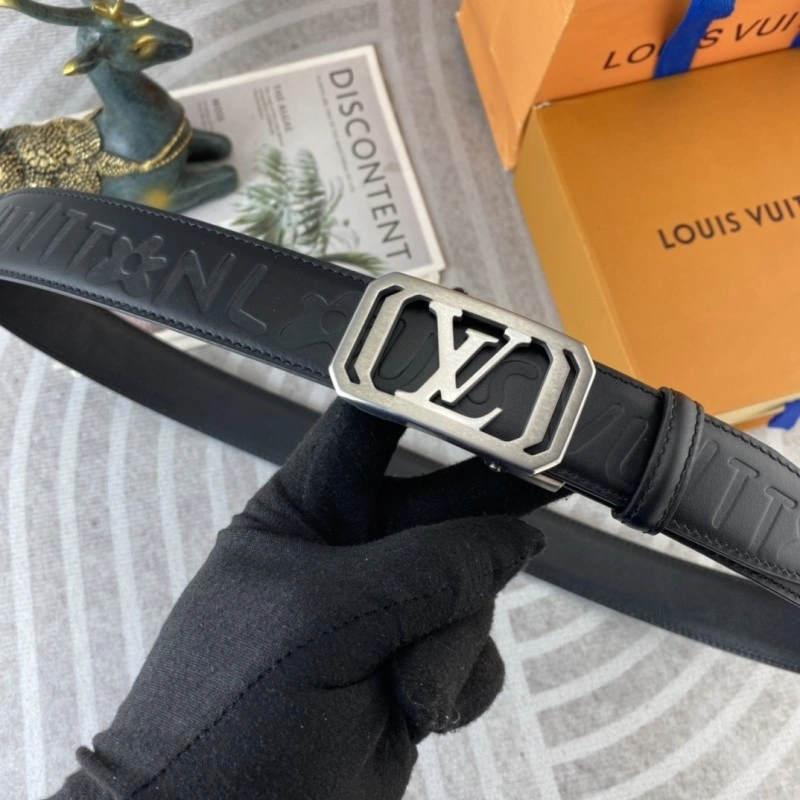 Fashionable Louis Vuitton Belts 300533