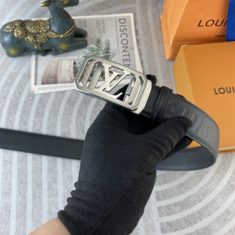 Fashionable Louis Vuitton Belts 300533